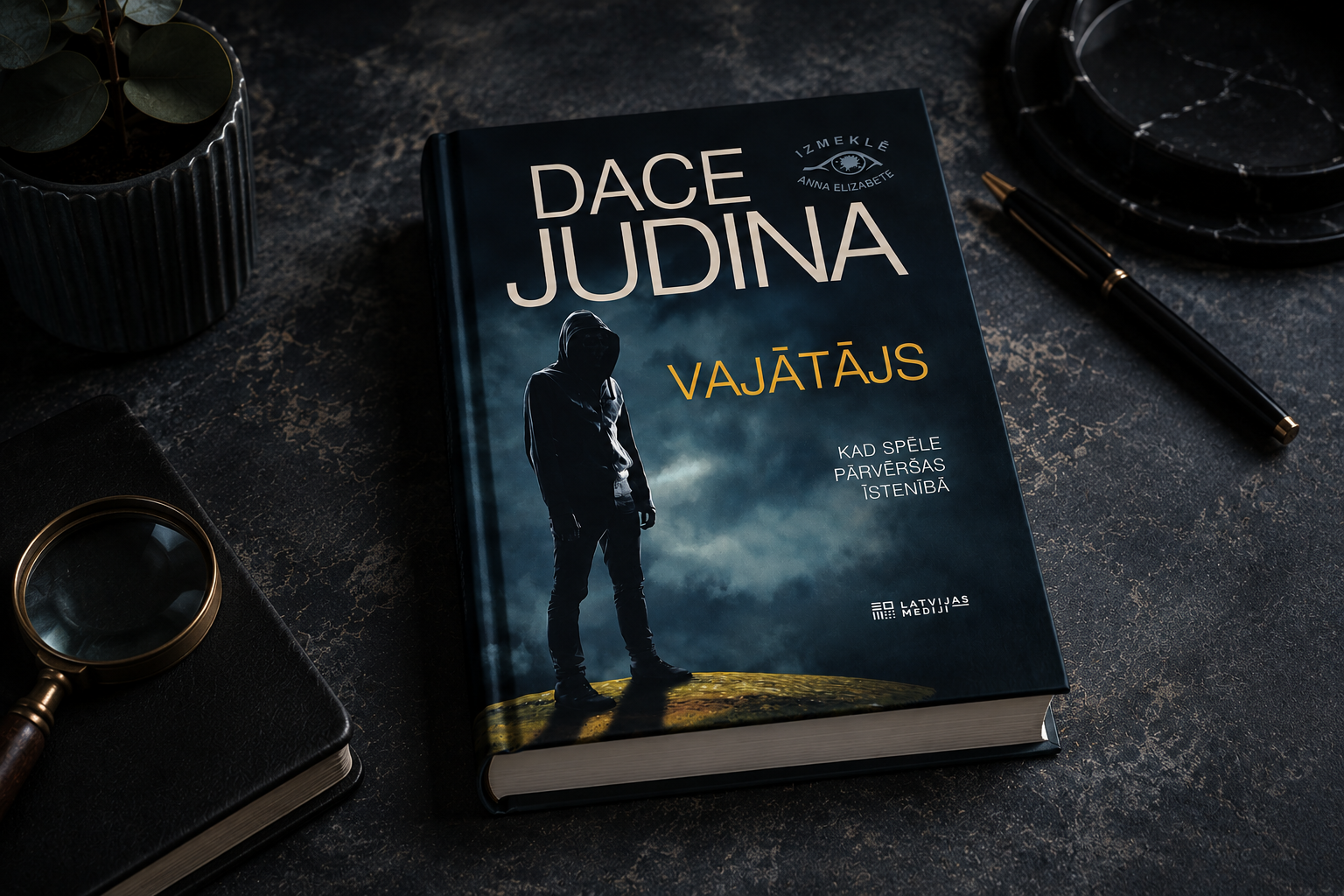 Dace Judina – latviešu detektīvu karaliene, kuras stāsti neļauj nolikt grāmatu malā