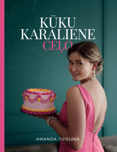Kūku Karaliene ceļo