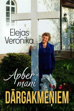 Apber mani dārgakmeņiem